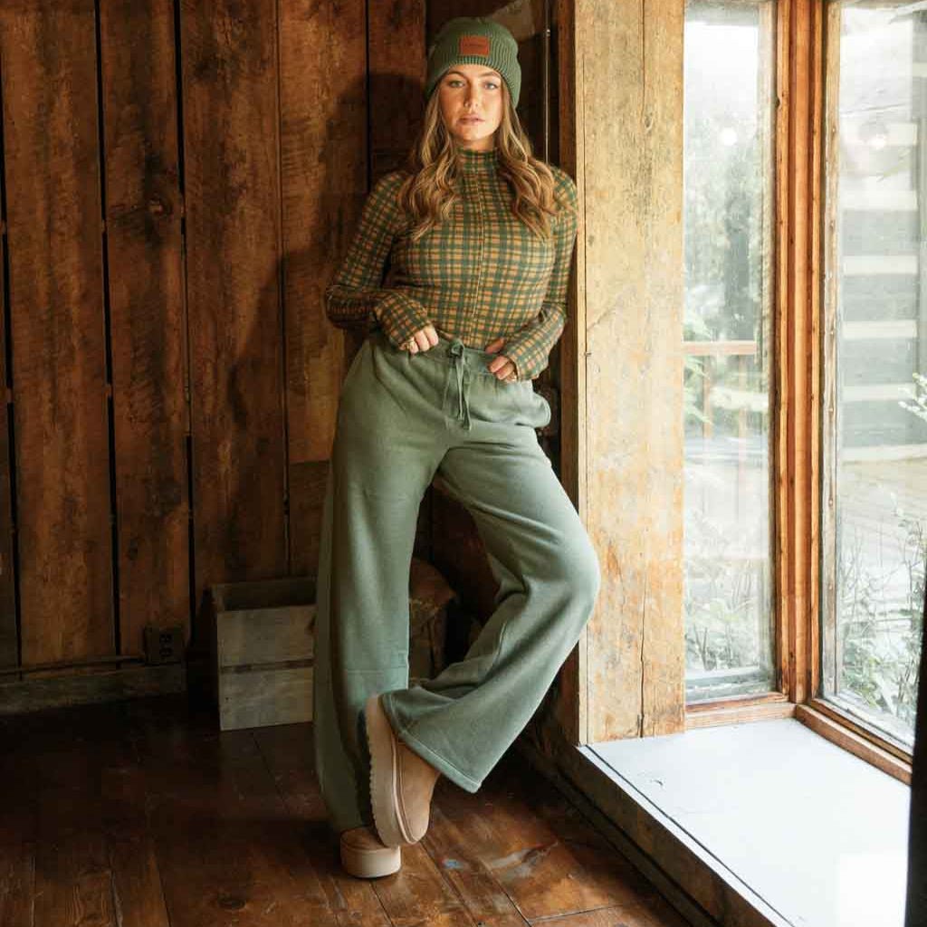 Baton Rouge Tribe Kelley Town and Country Wide Leg Pants - Shop B - Unlimited - women fleece